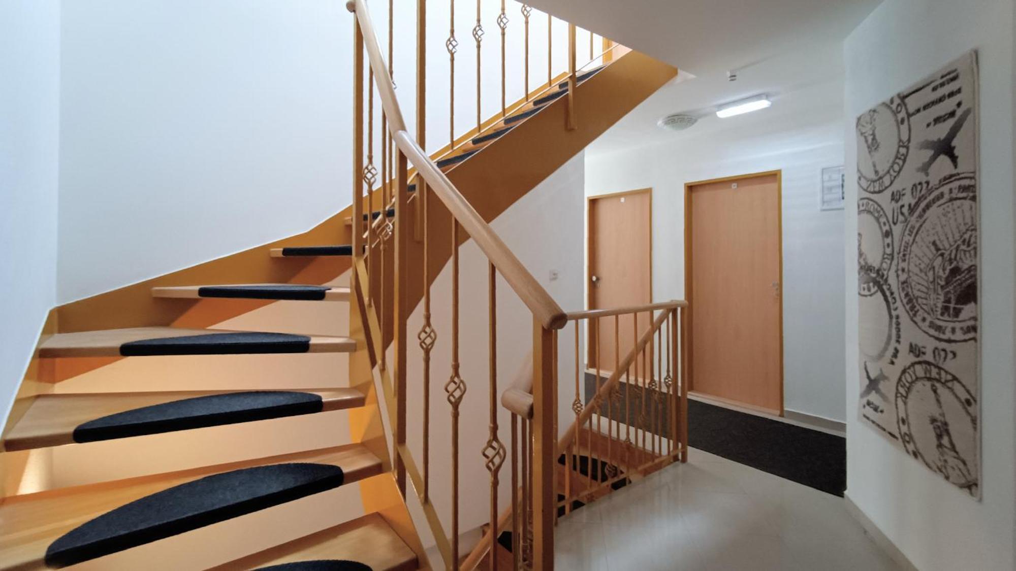 Guest House Prague Airport Ngoại thất bức ảnh